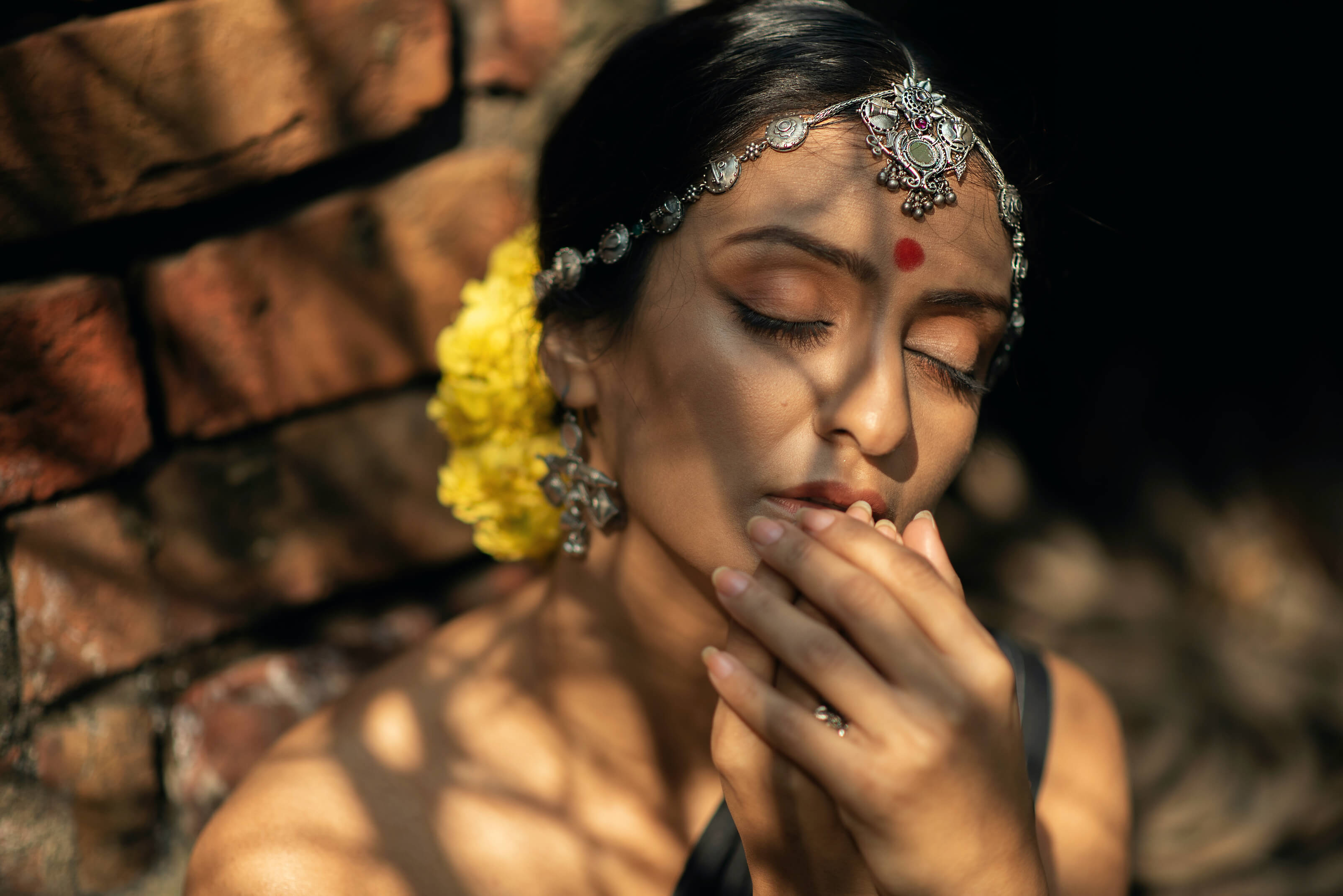 5 Reasons to Go for Silver Jewellery over Gold