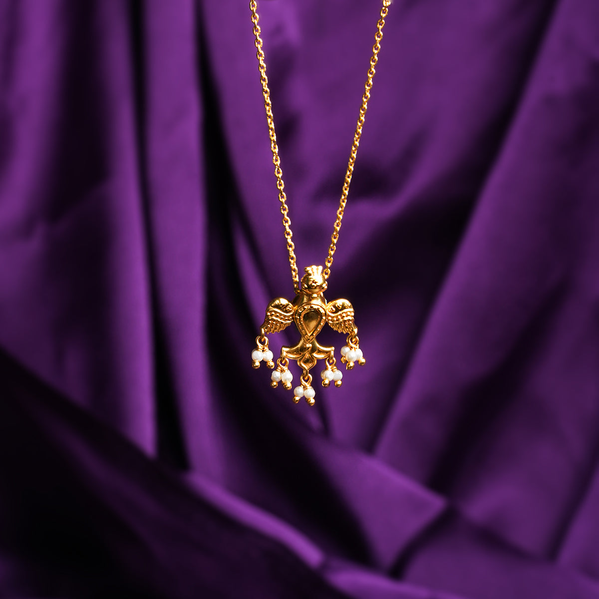kalindi silver chain pendant by moha