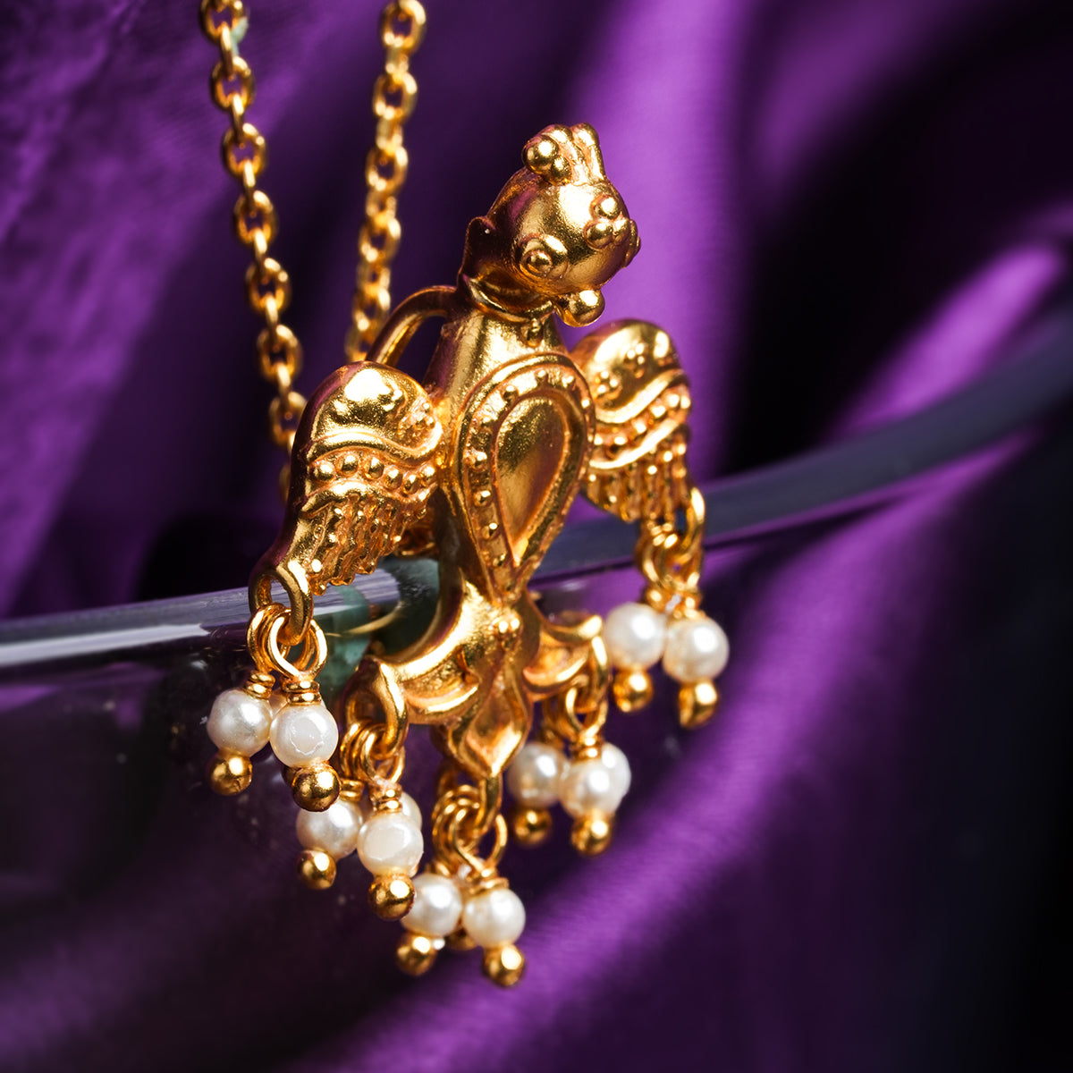 kalindi silver chain pendant by moha