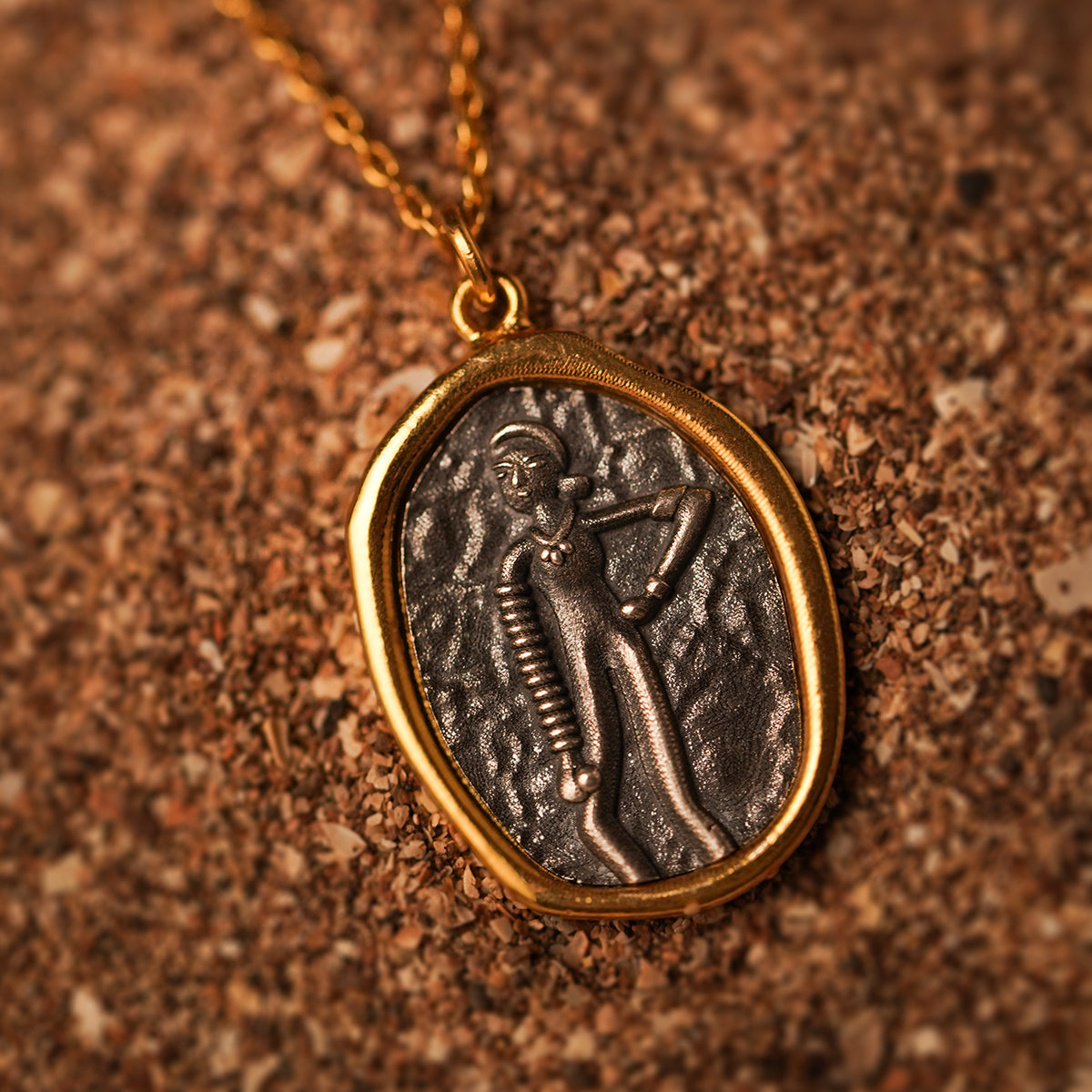 naari silver pendant with chain by moha