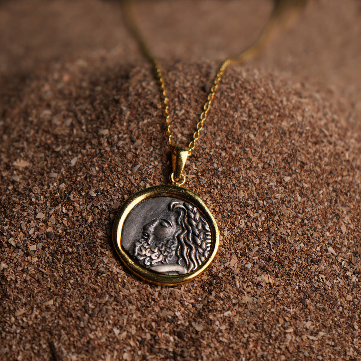zeus silver pendant with chain dual toned by moha