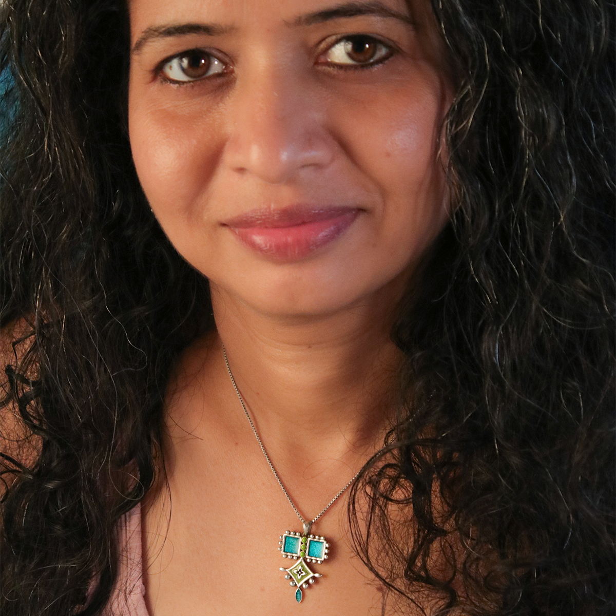 aakriti silver chain pendant by moha