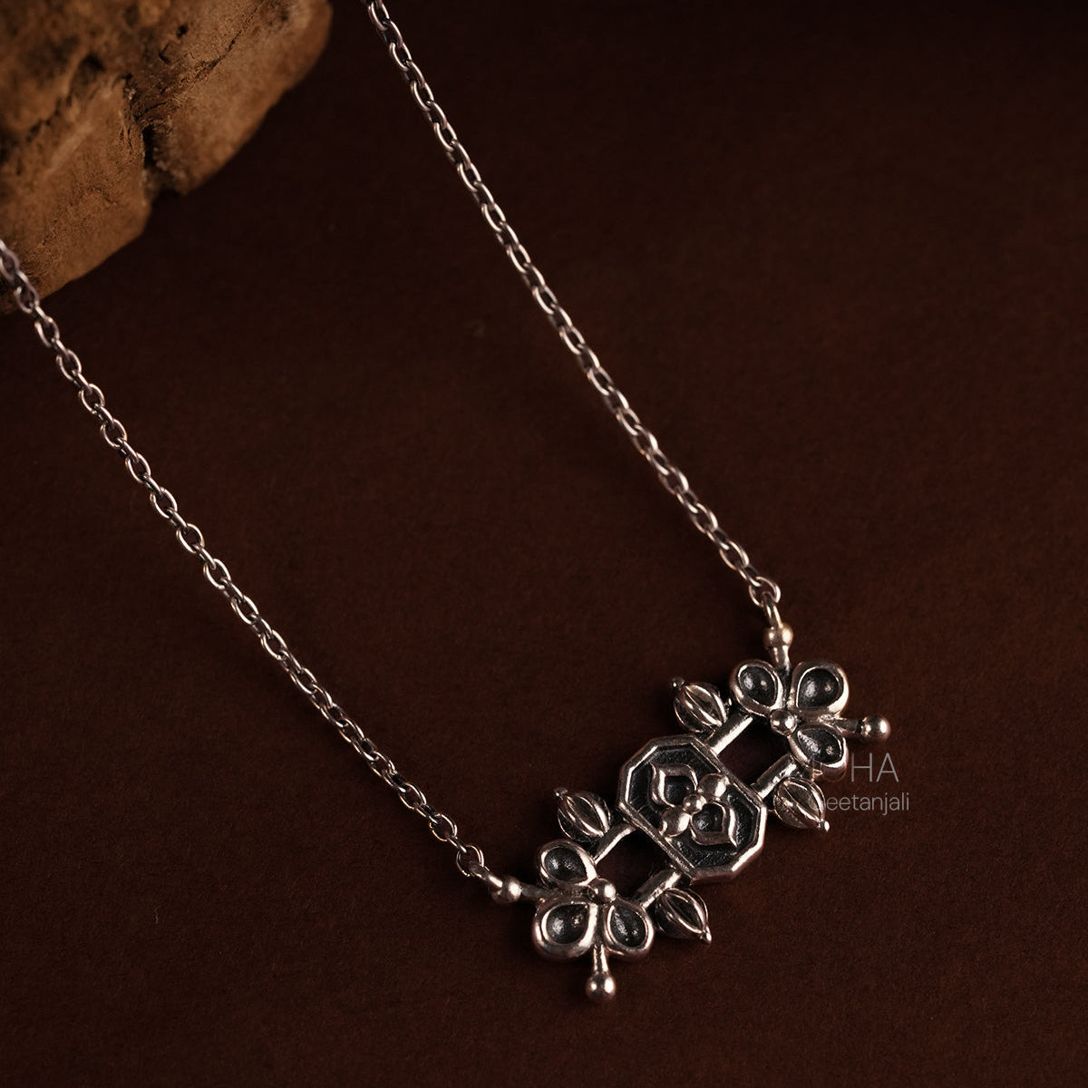 Alpana Silver Pendant with Chain by MOHA