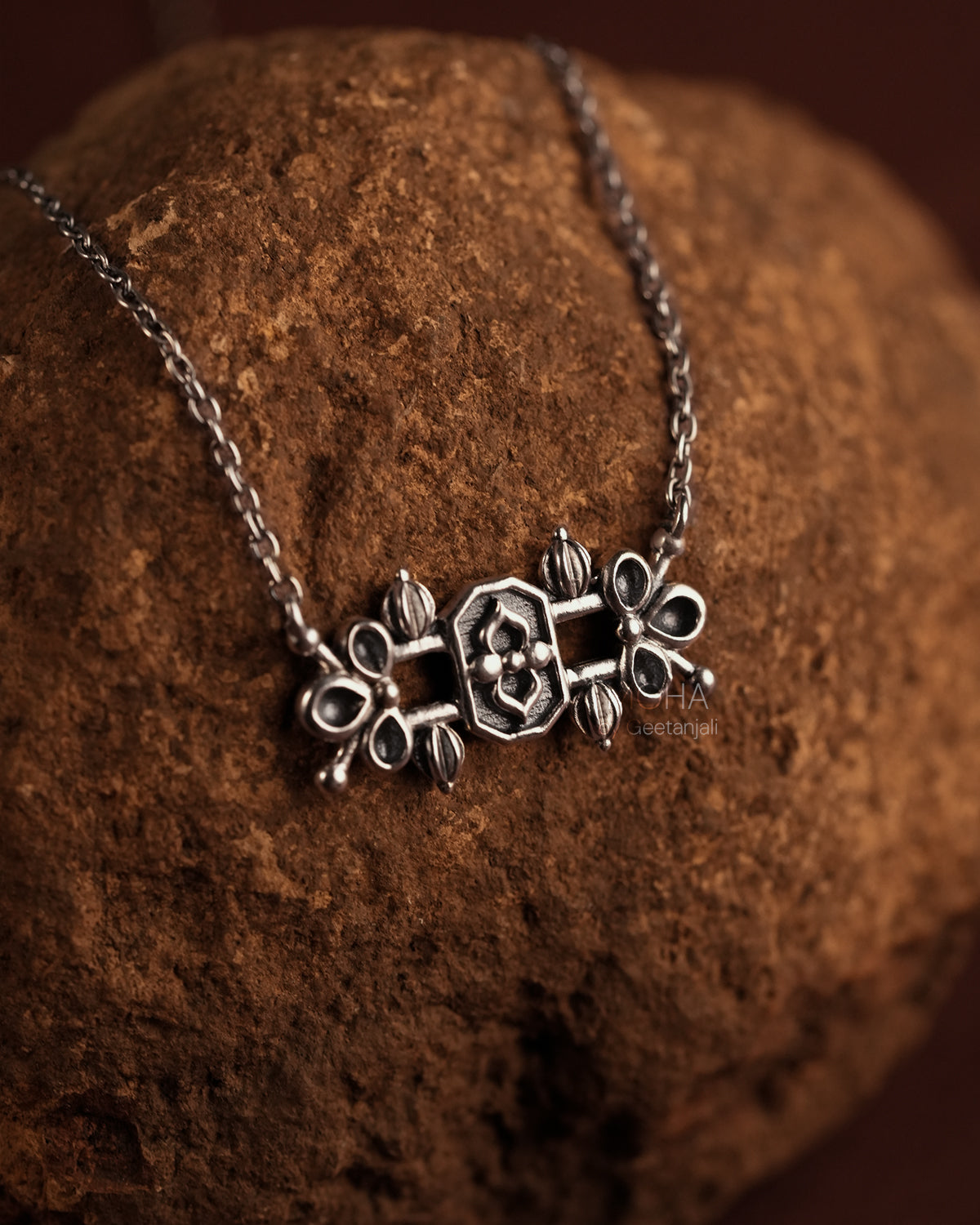 Alpana Silver Pendant with Chain by MOHA