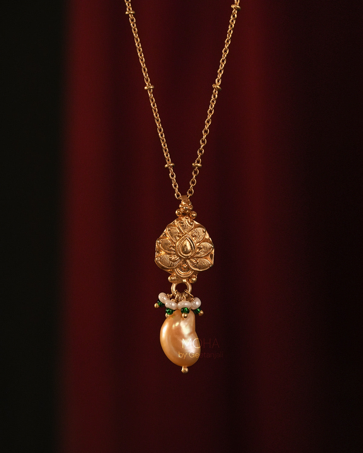 Anomya Silver Pendant with Chain by MOHA