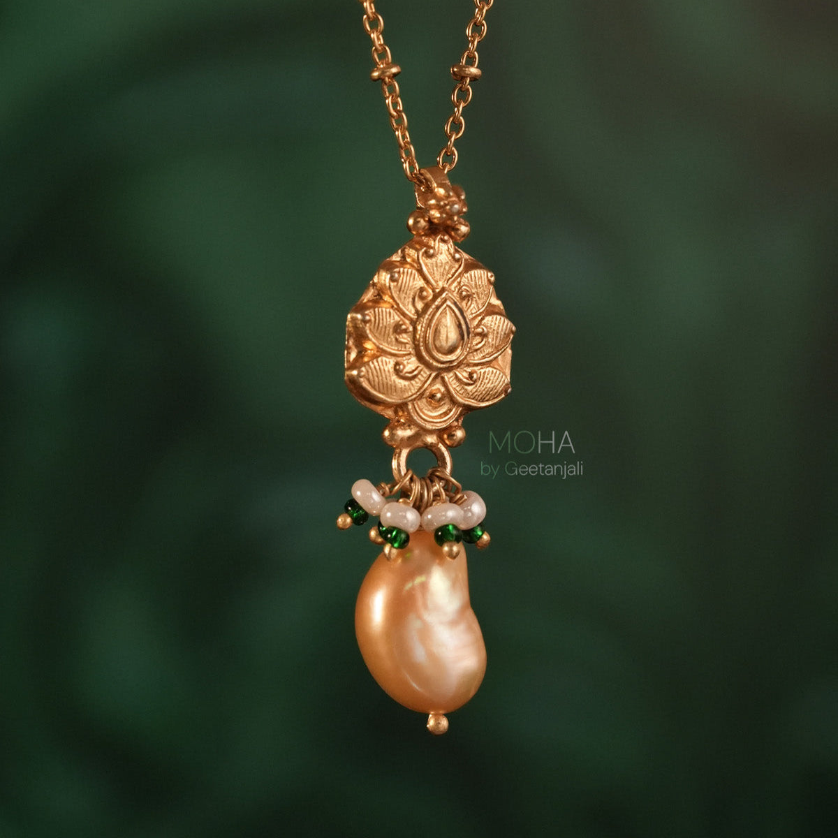 Anomya Silver Pendant with Chain by MOHA