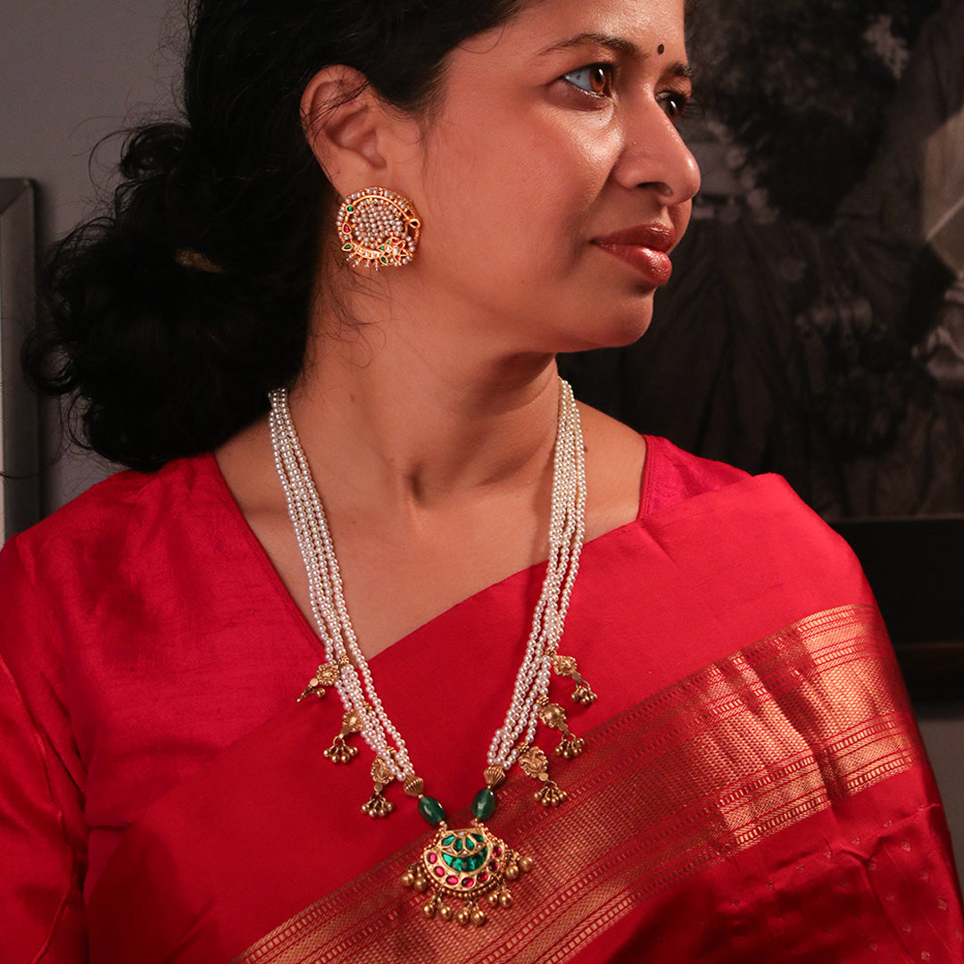 Parthavi Pearl Silver Necklace by MOHA