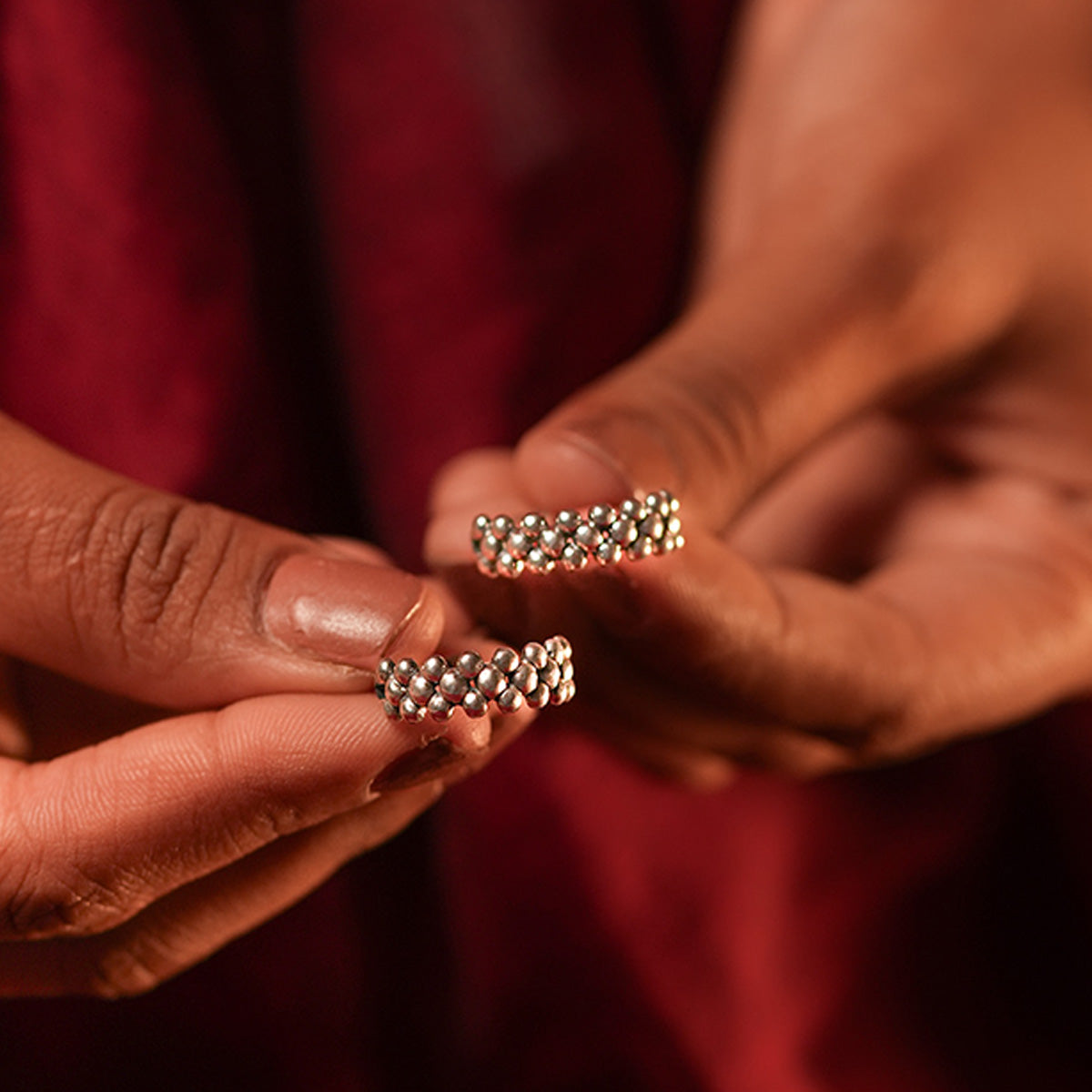 bindu silver toe rings by moha