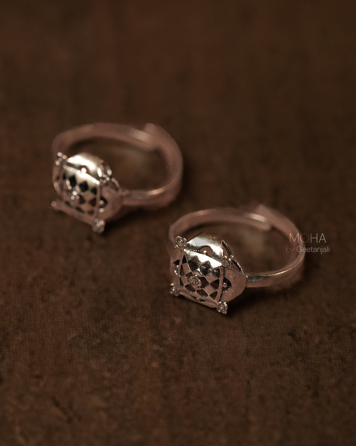 Chak Silver Toe ring by MOHA