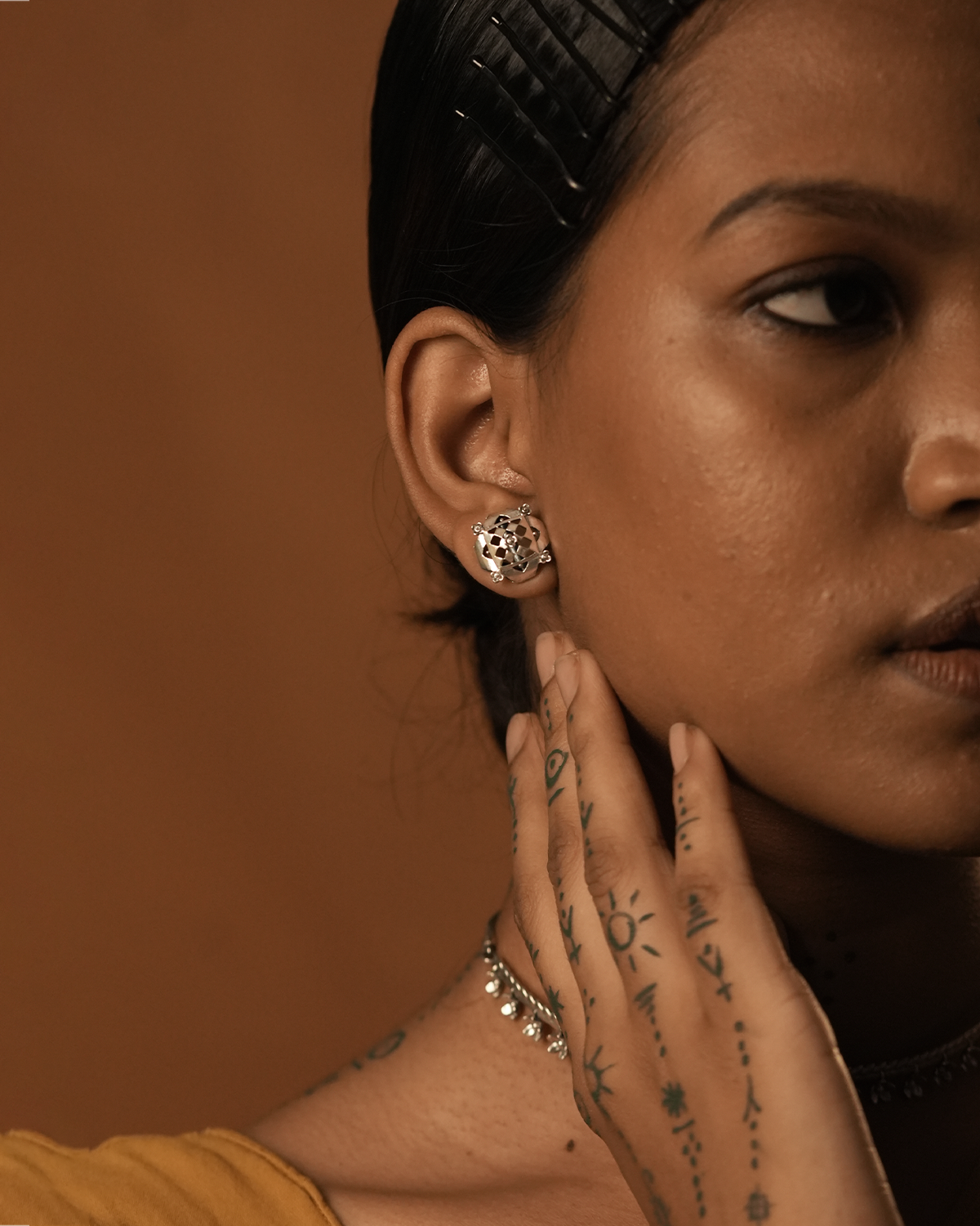 Chak Silver studs by MOHA