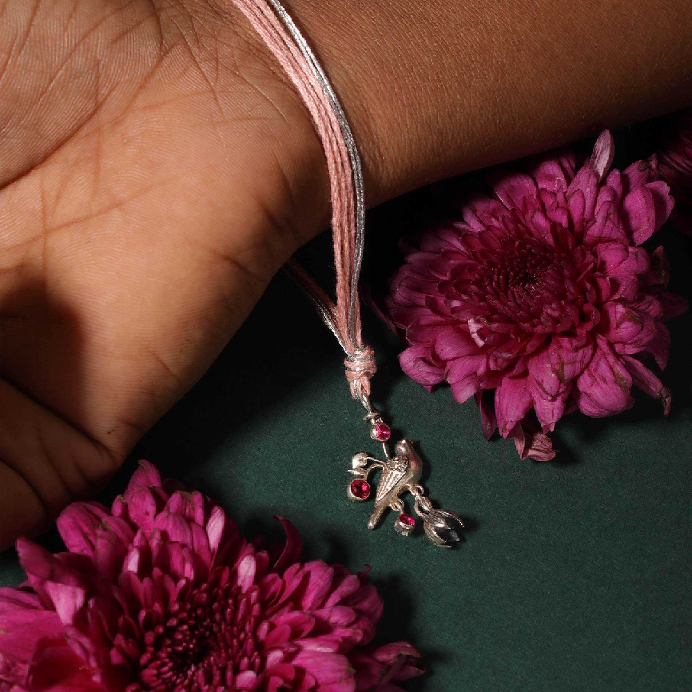 Pakhi lumba Rakhi