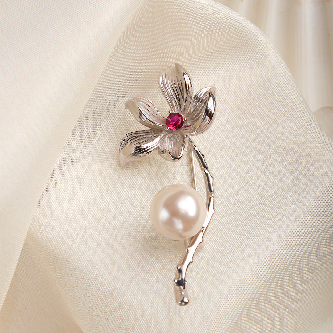 Daffodil Silver Brooch By MOHA