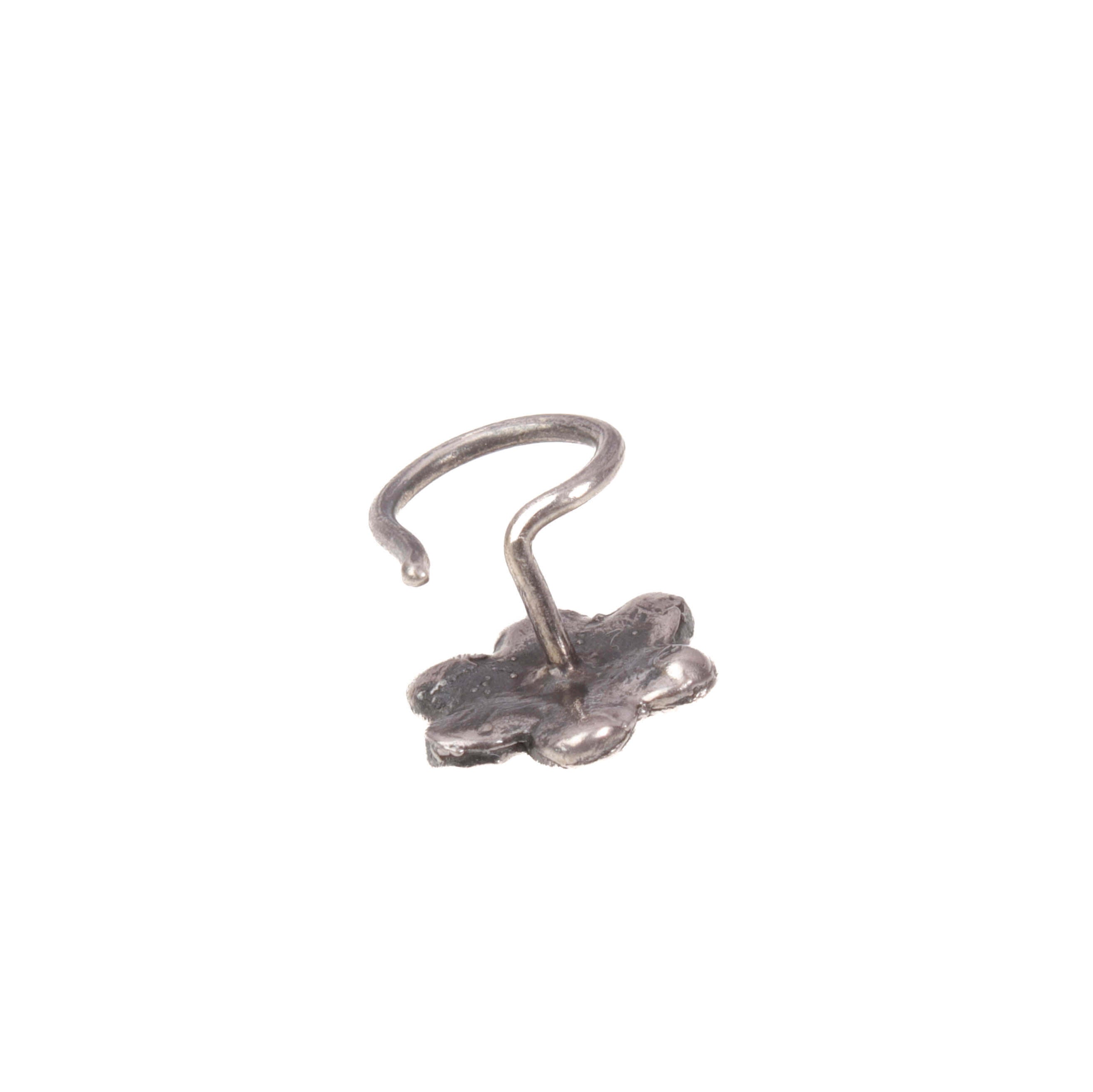 Sun tolerant flower silver nose pin- Pierced