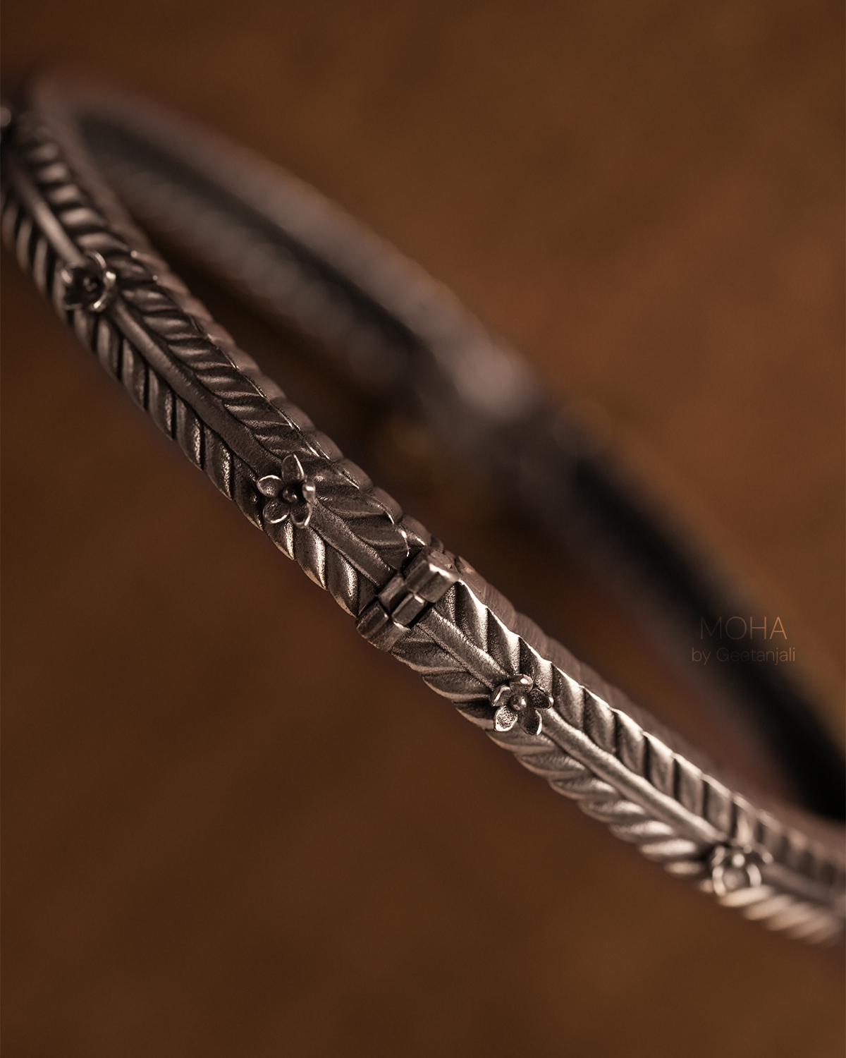 Mor Silver Bangle by MOHA