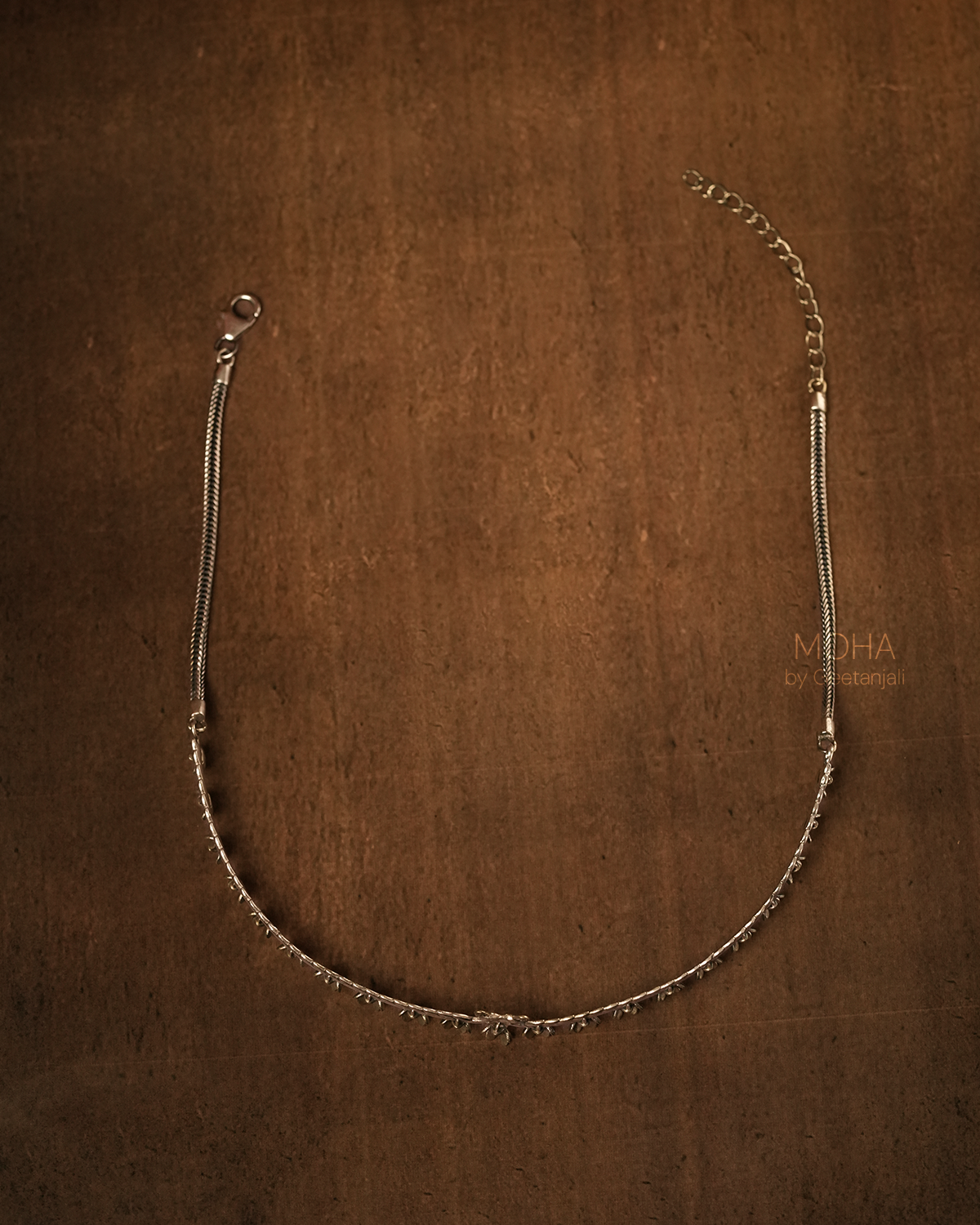 Mora Silver Choker Necklace by MOHA