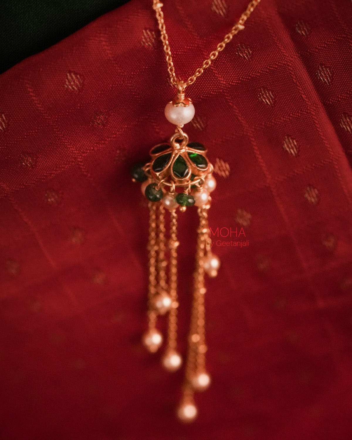 Motinoor Silver Pendant with Chain by MOHA