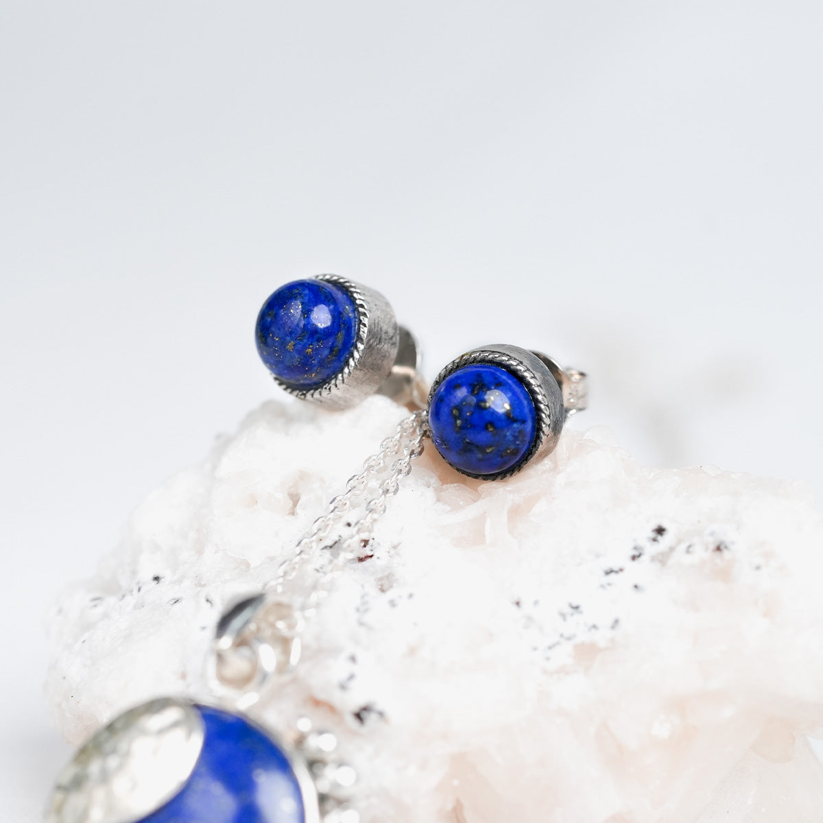 neel silver studs by moha