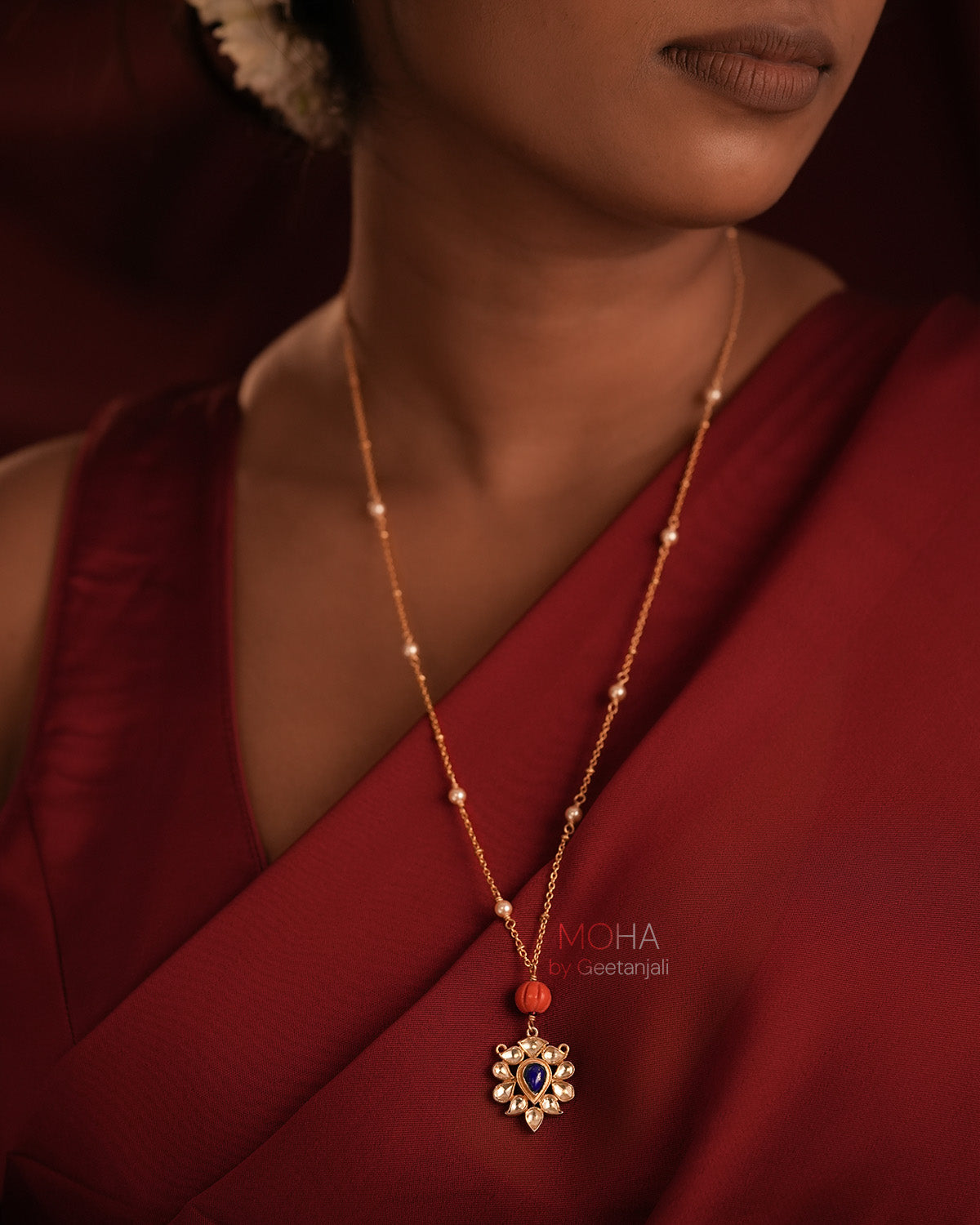 Neel Noor Silver Pendant with Chain by MOHA