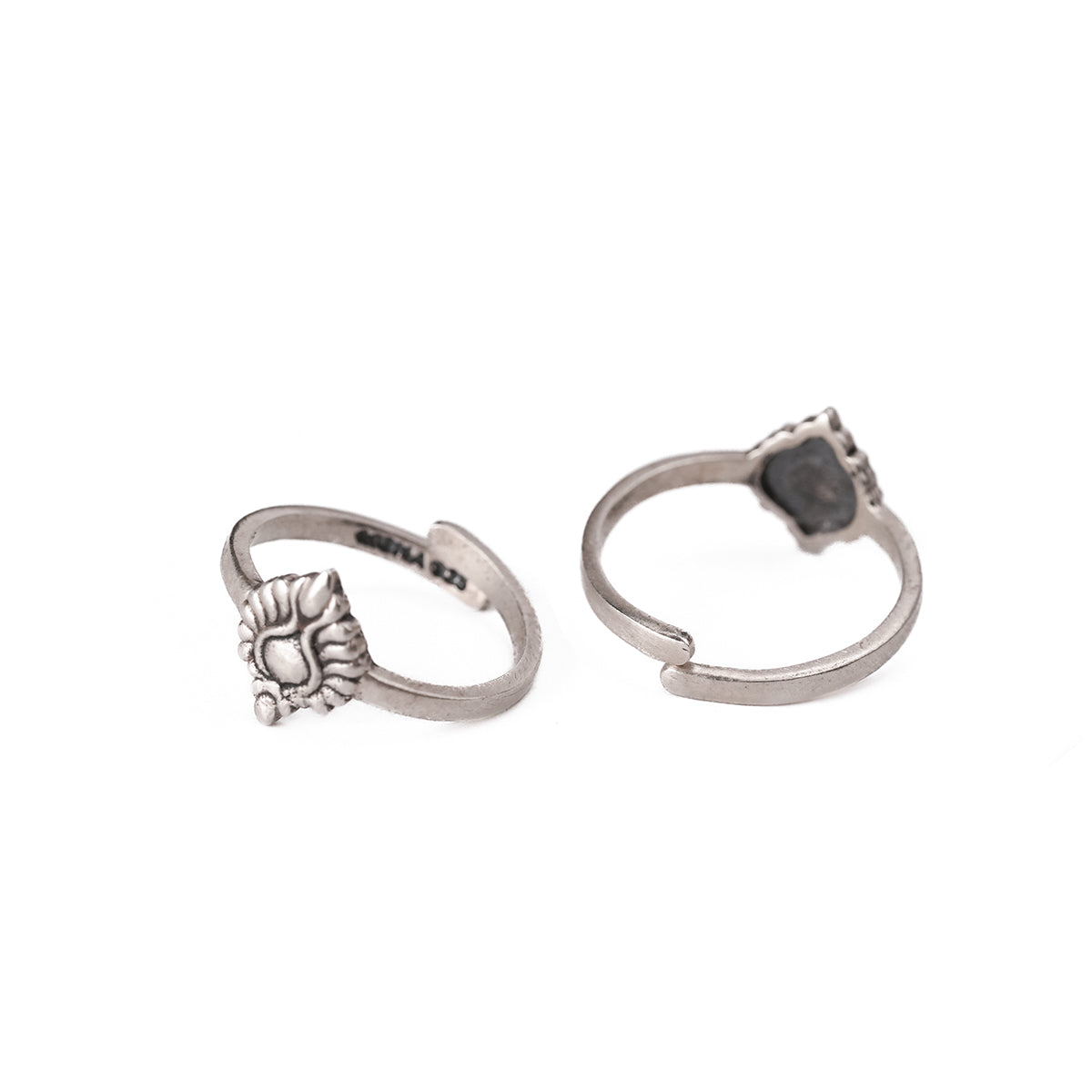 Pankhudi Silver Toe Rings by MOHA