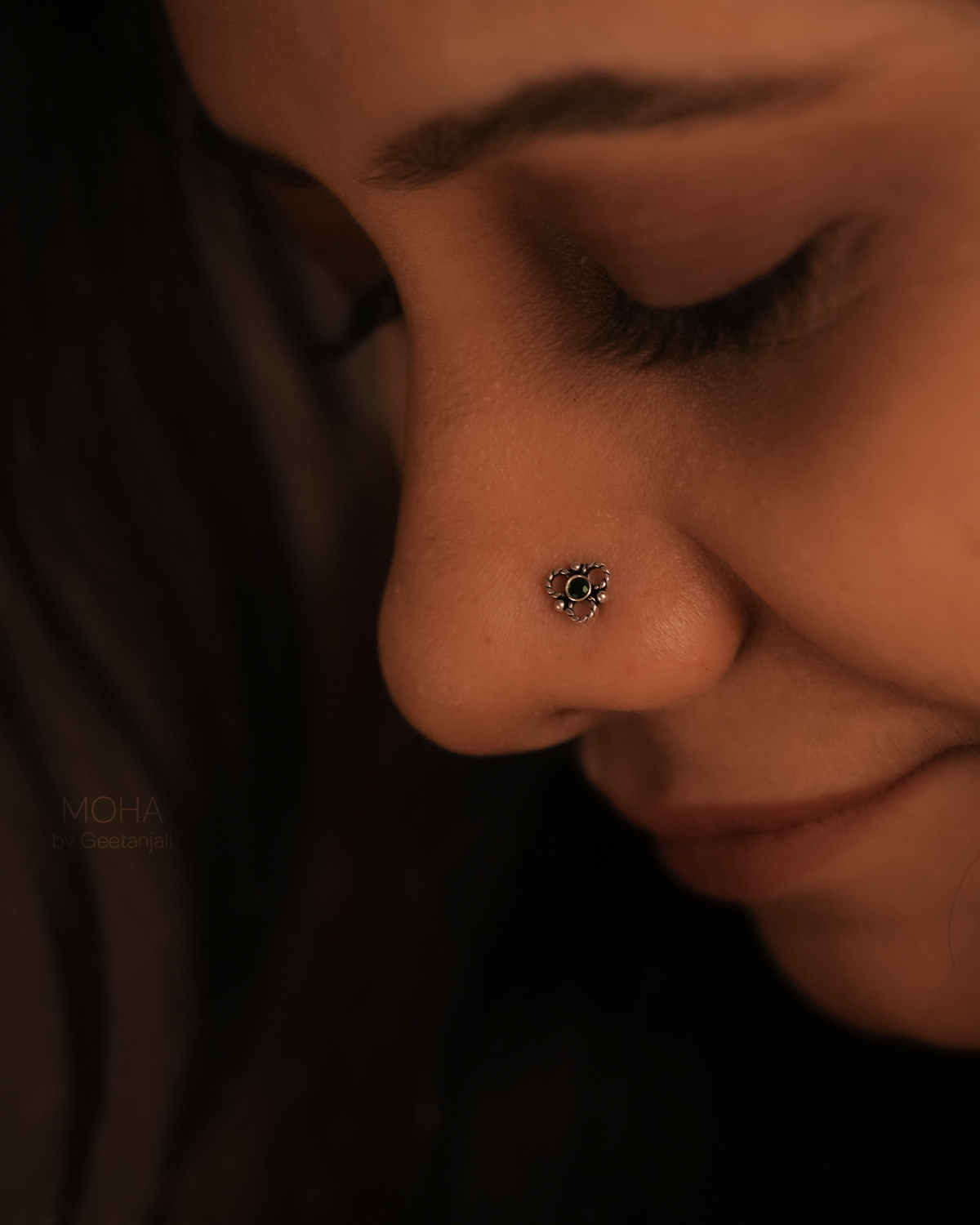 Pushp Silver Nosepin with Green Stone by MOHA