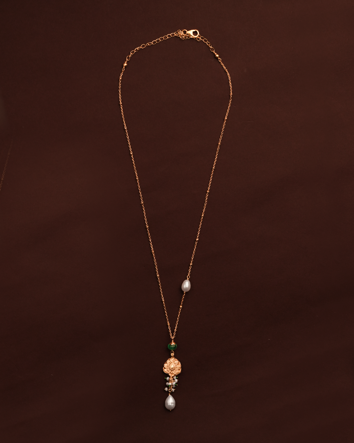 Samaya Silver Pendant With Chain By MOHA