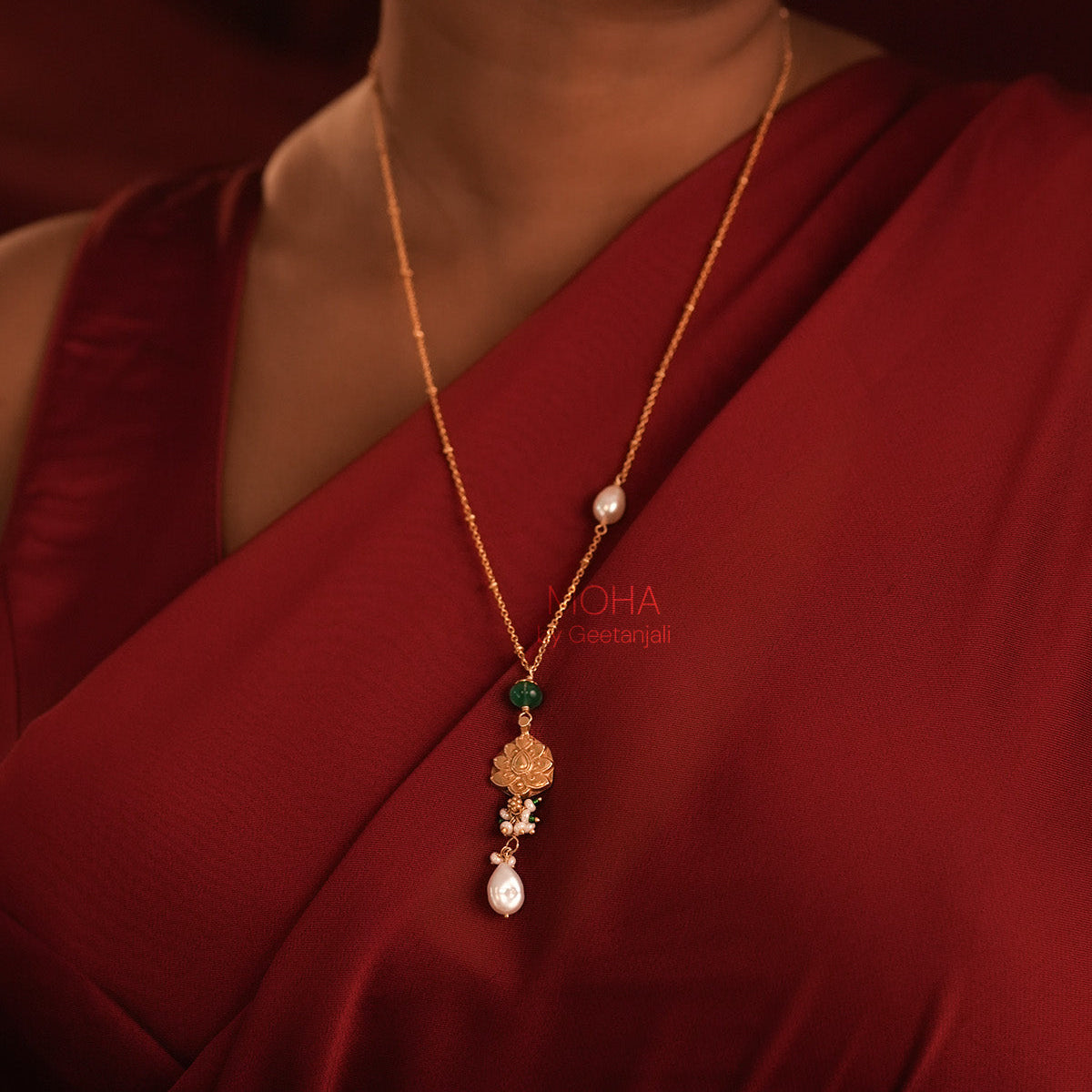 Samaya Silver Pendant With Chain By MOHA