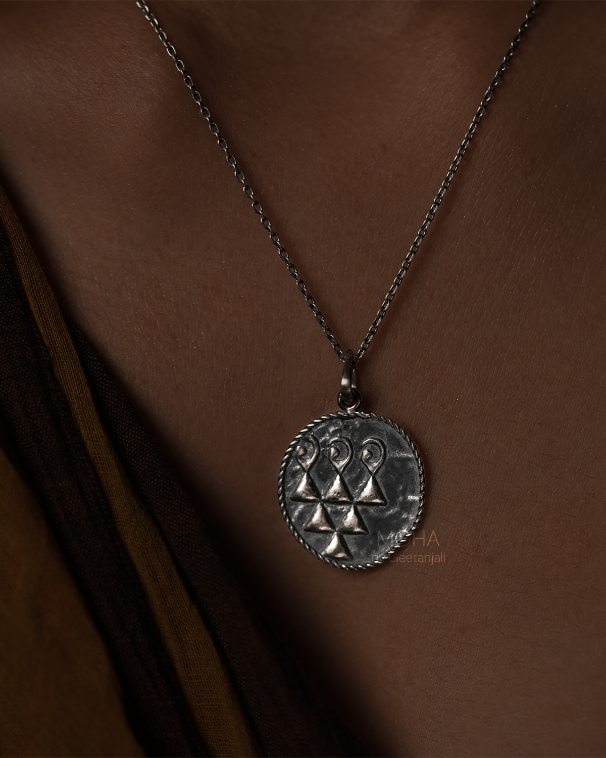 Sharada Silver Pendant Chain by MOHA