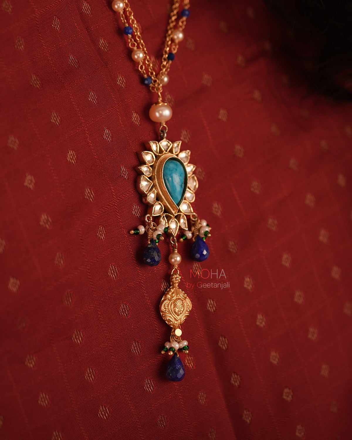 Shrinaya Silver Pendant with Chain by MOHA