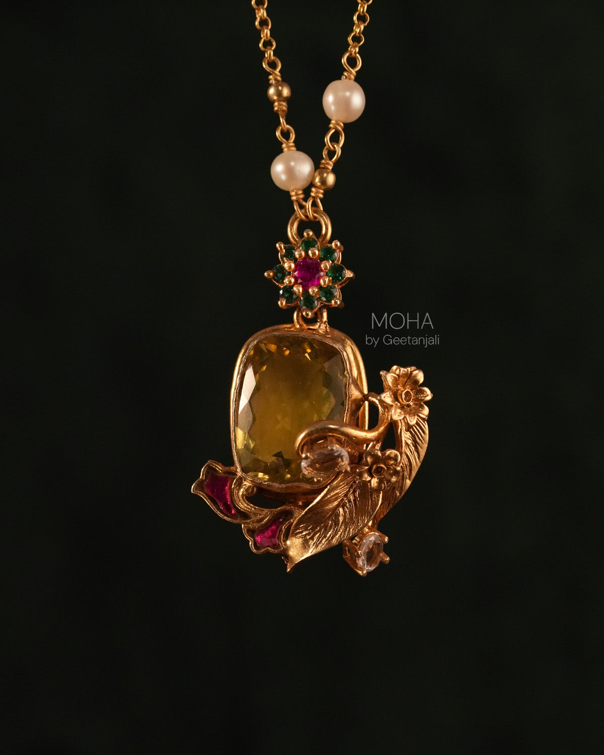 Vinisha Silver Pendant with Chain by MOHA
