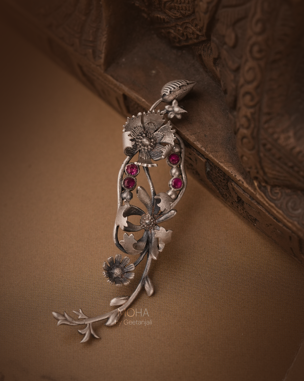 William Morris - Compton Vertical Silver Pendant by Moha (Only Pendant)