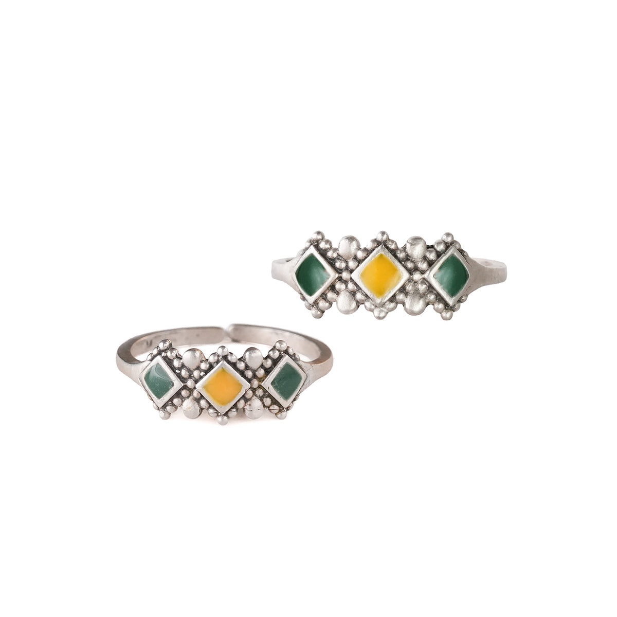 Yashvi Silver Toe Rings by MOHA
