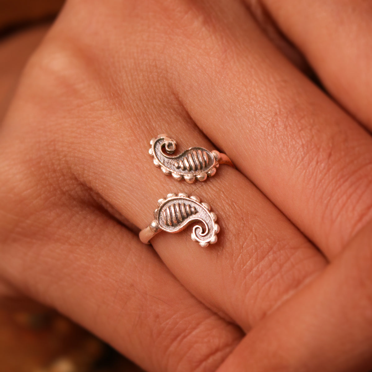 anokhi silver finger ring by moha