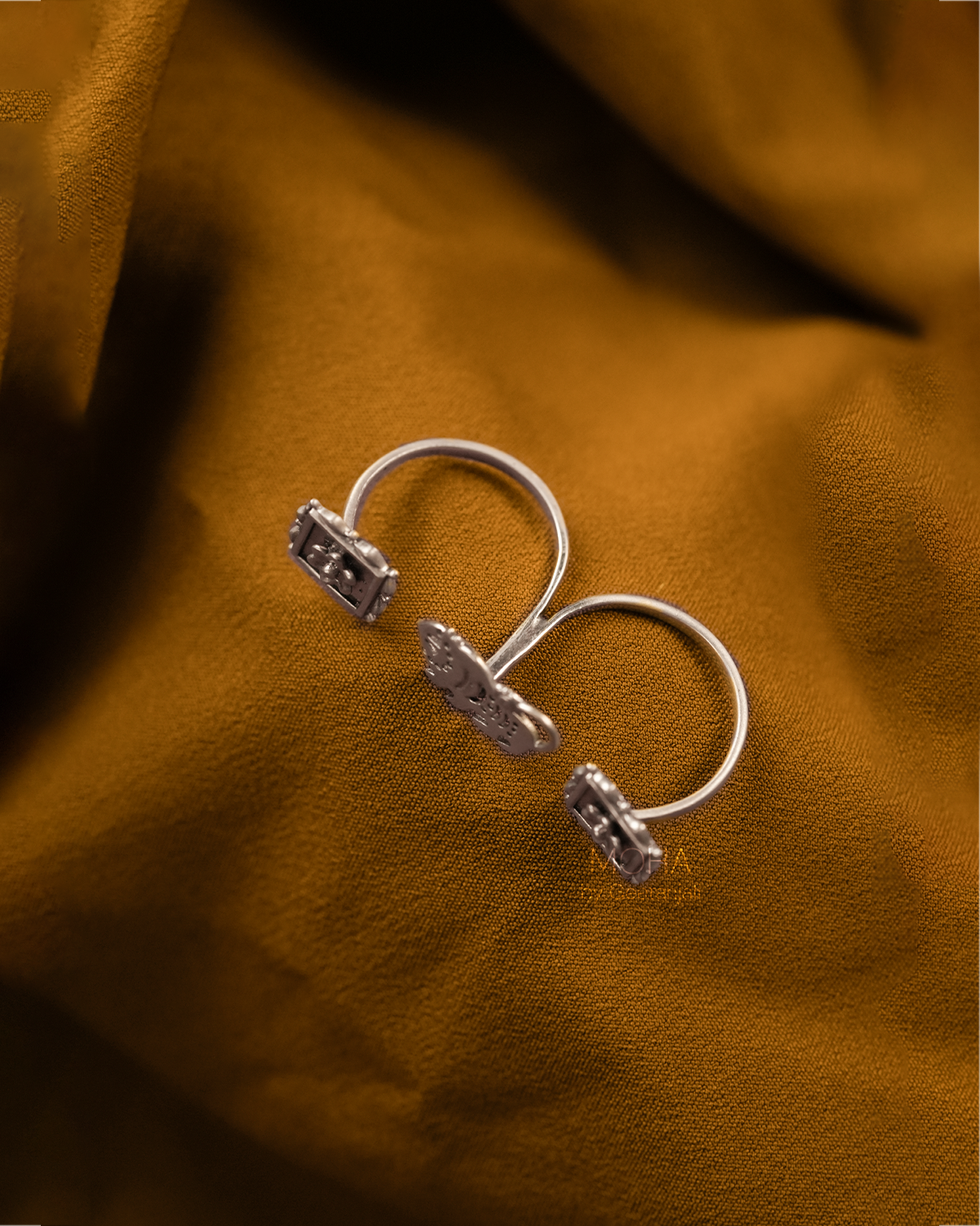 Baagh Silver Finger Ring by MOHA