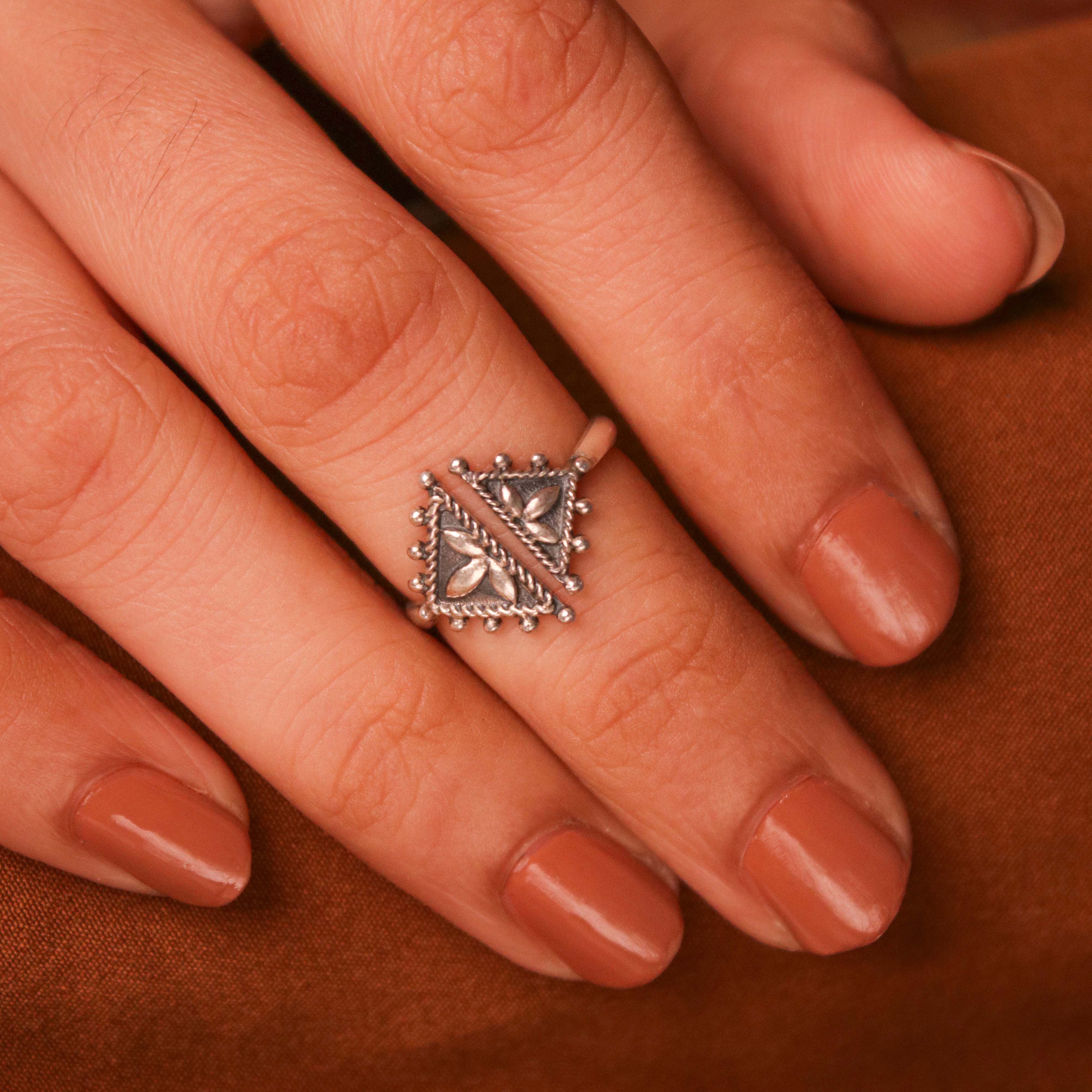 dwija silver finger ring by moha