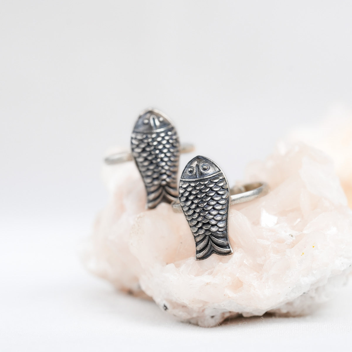 mahaseer silver toe ring by moha