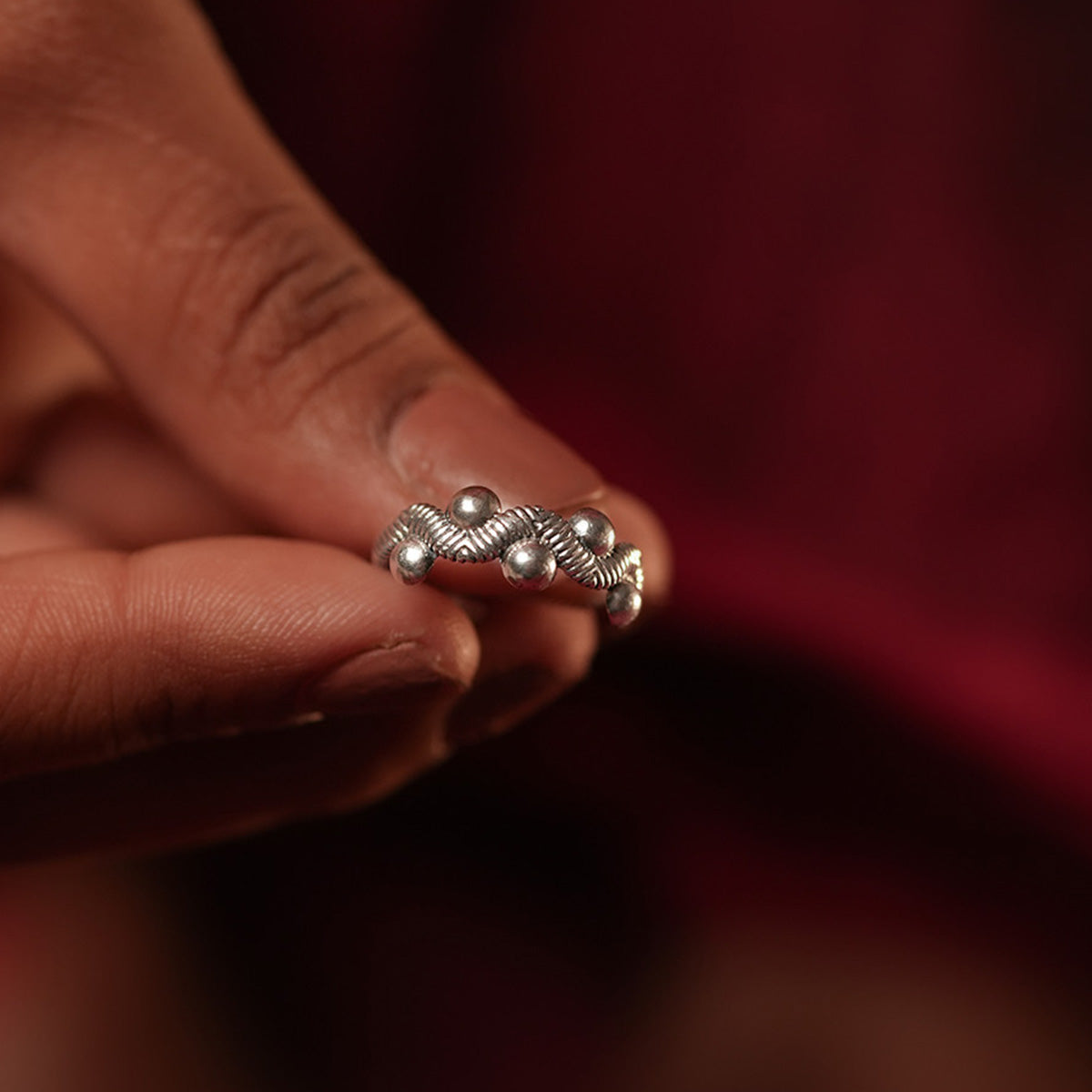 mala silver toe rings by moha