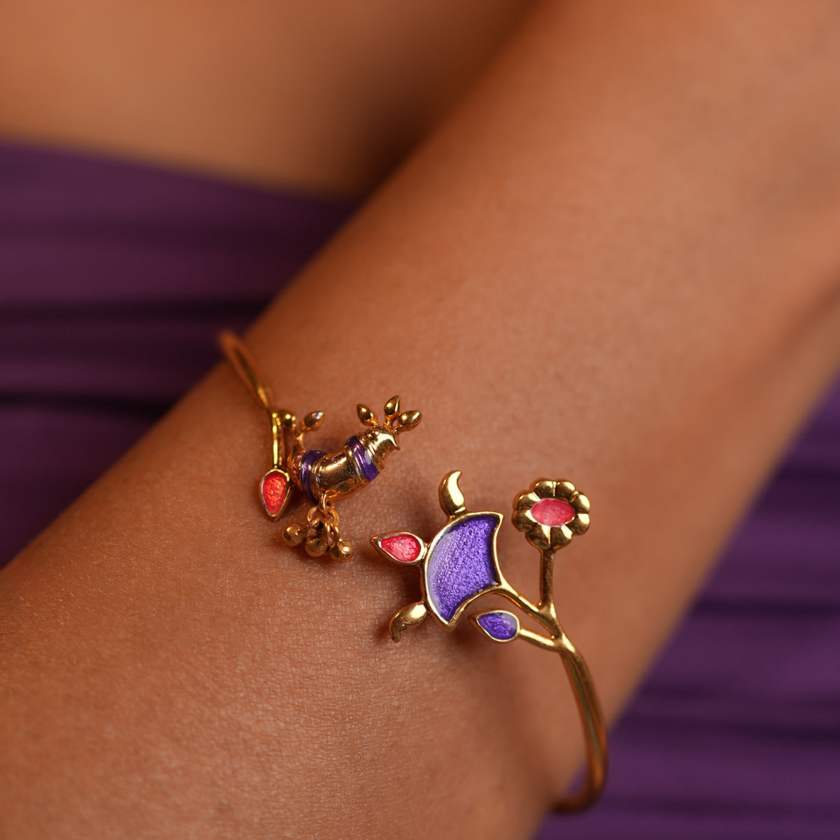 phul pakhi silver bracelet by moha