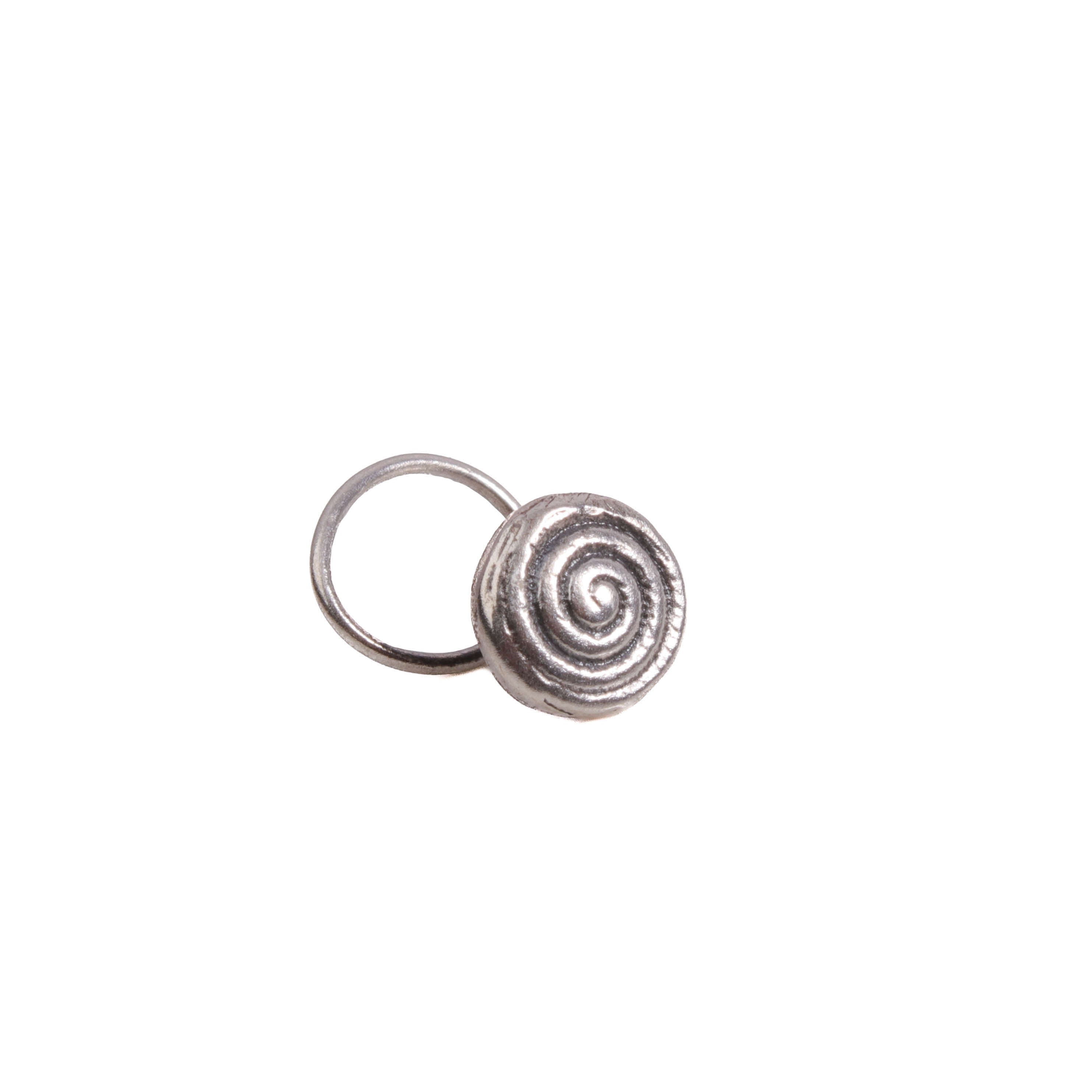 spiral silver nose pin pierced by moha
