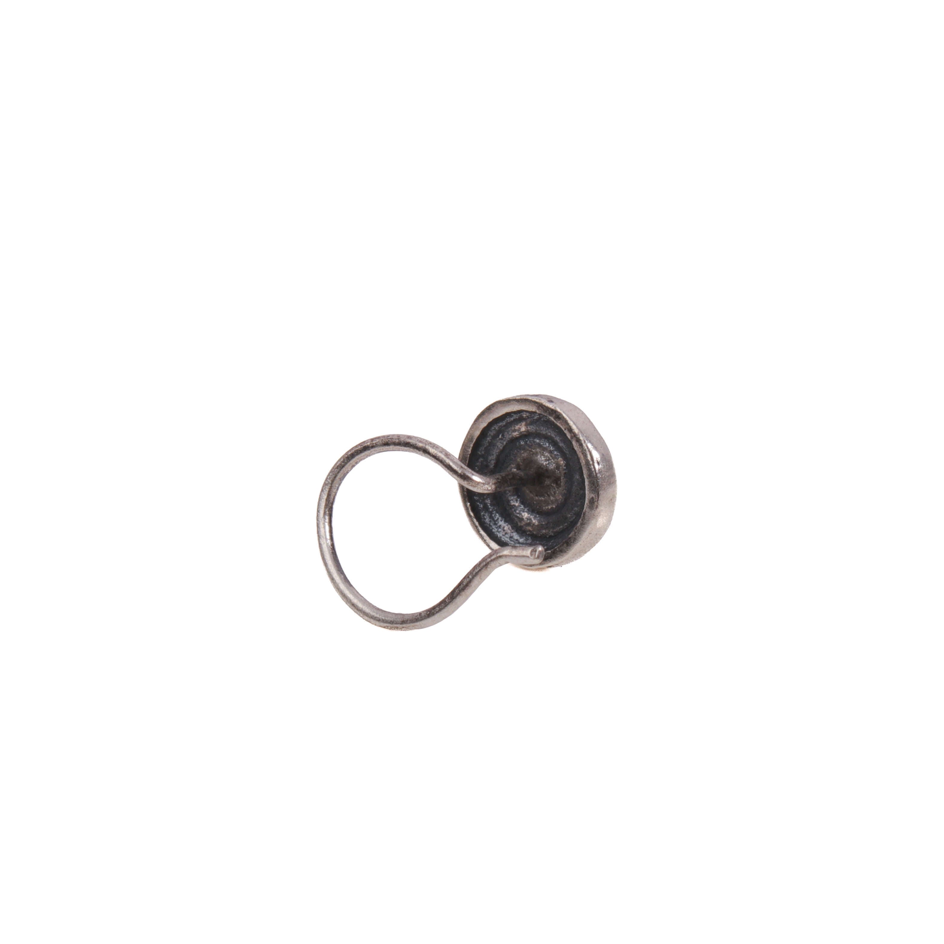 spiral silver nose pin pierced by moha