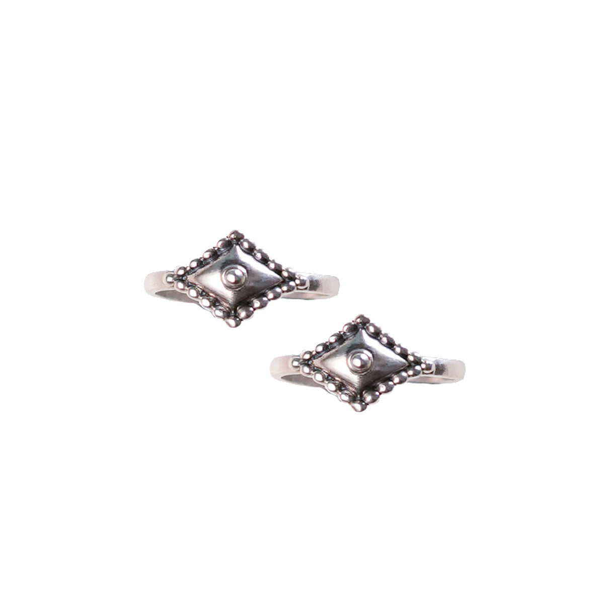 veda silver toe rings by moha