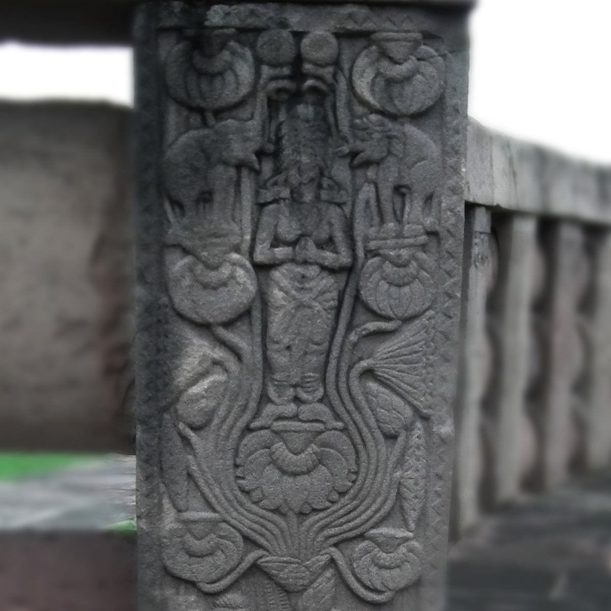 abhishek lakshmi silver necklace by moha