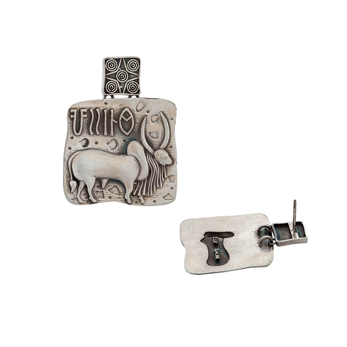 Buy Harappa Vrishabh Bull Seal Silver Earrings - Silver