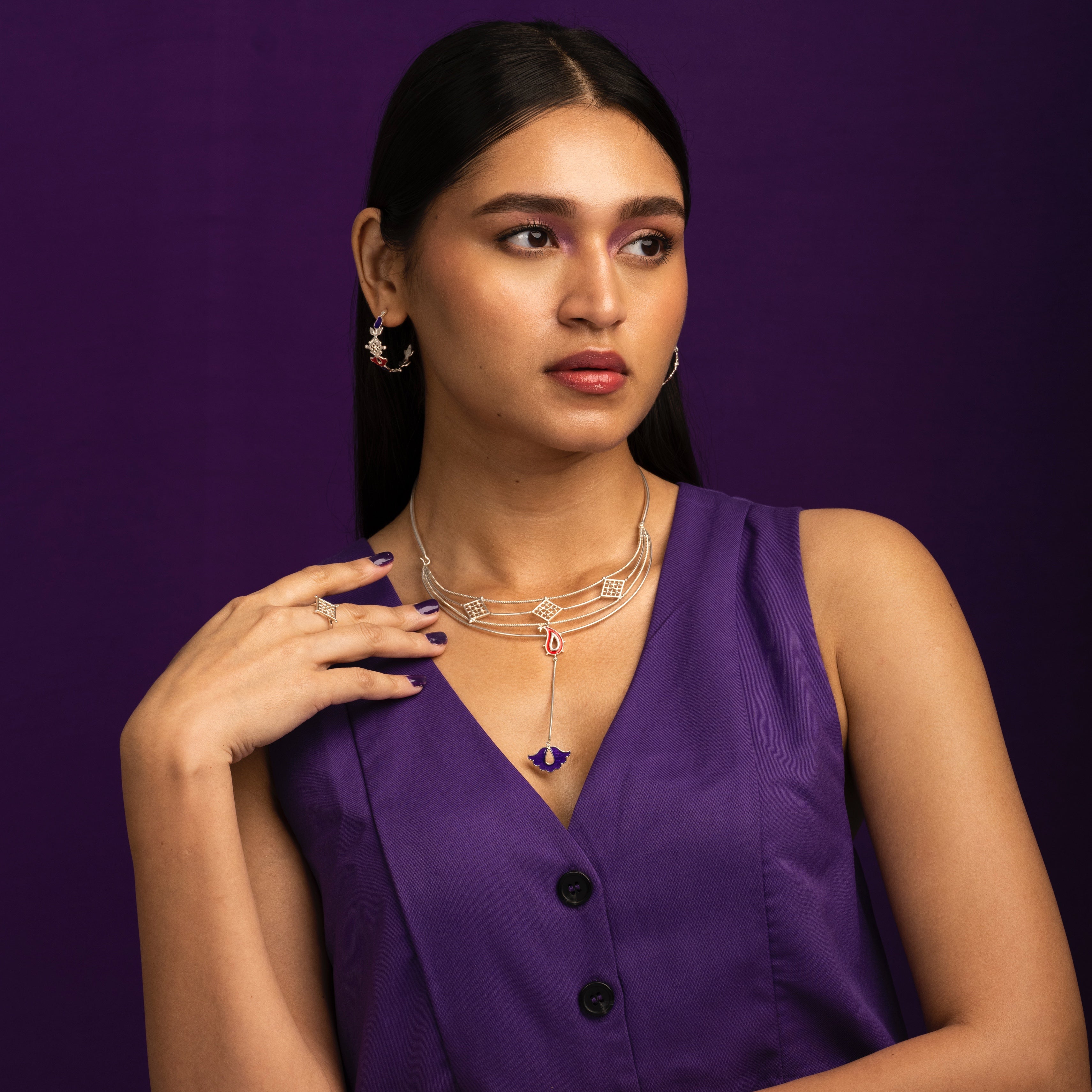 paisley silver hasli by moha