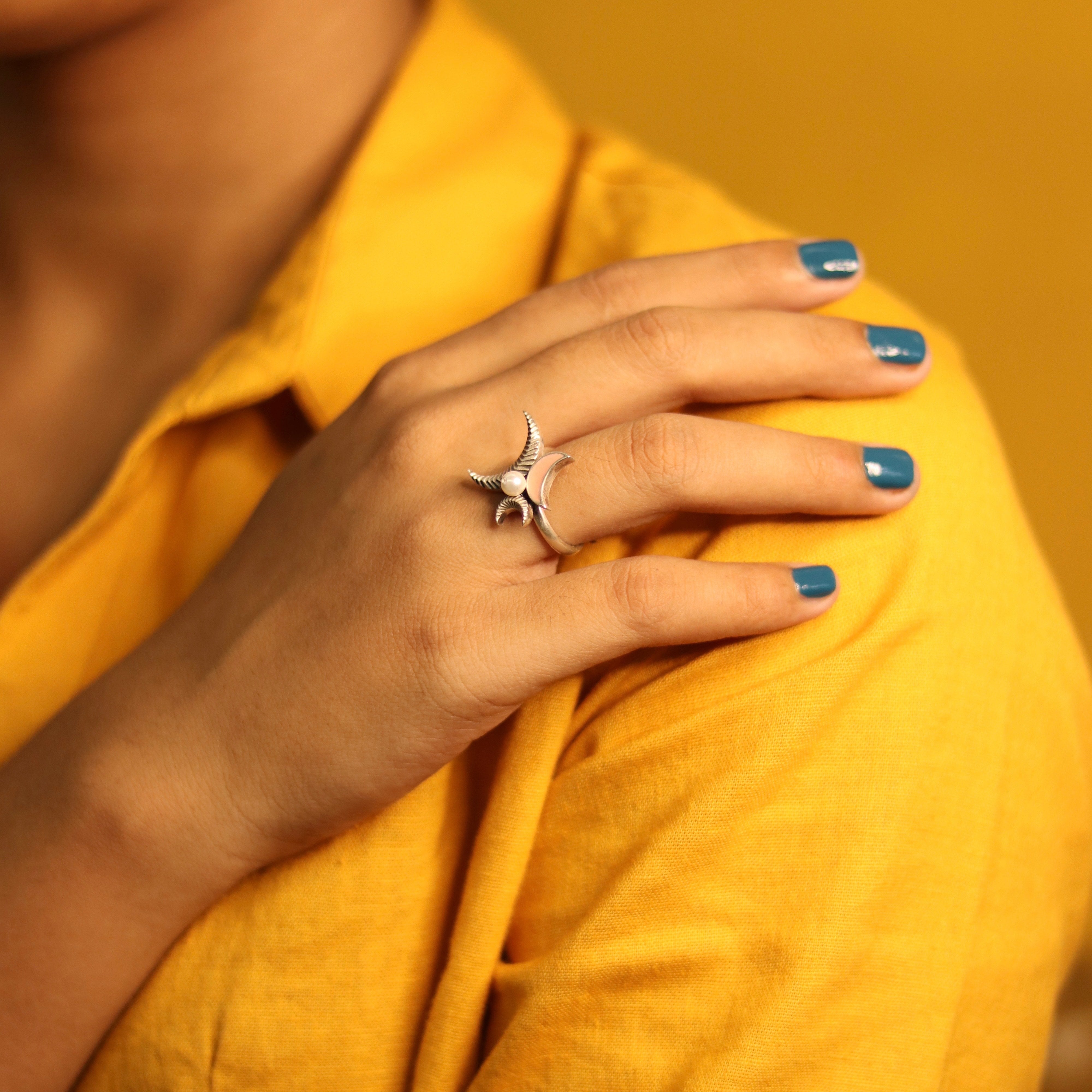 chaand silver finger ring by moha