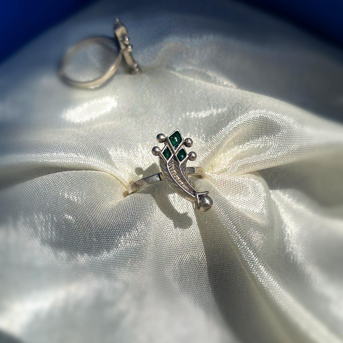 machli silver toe rings by moha