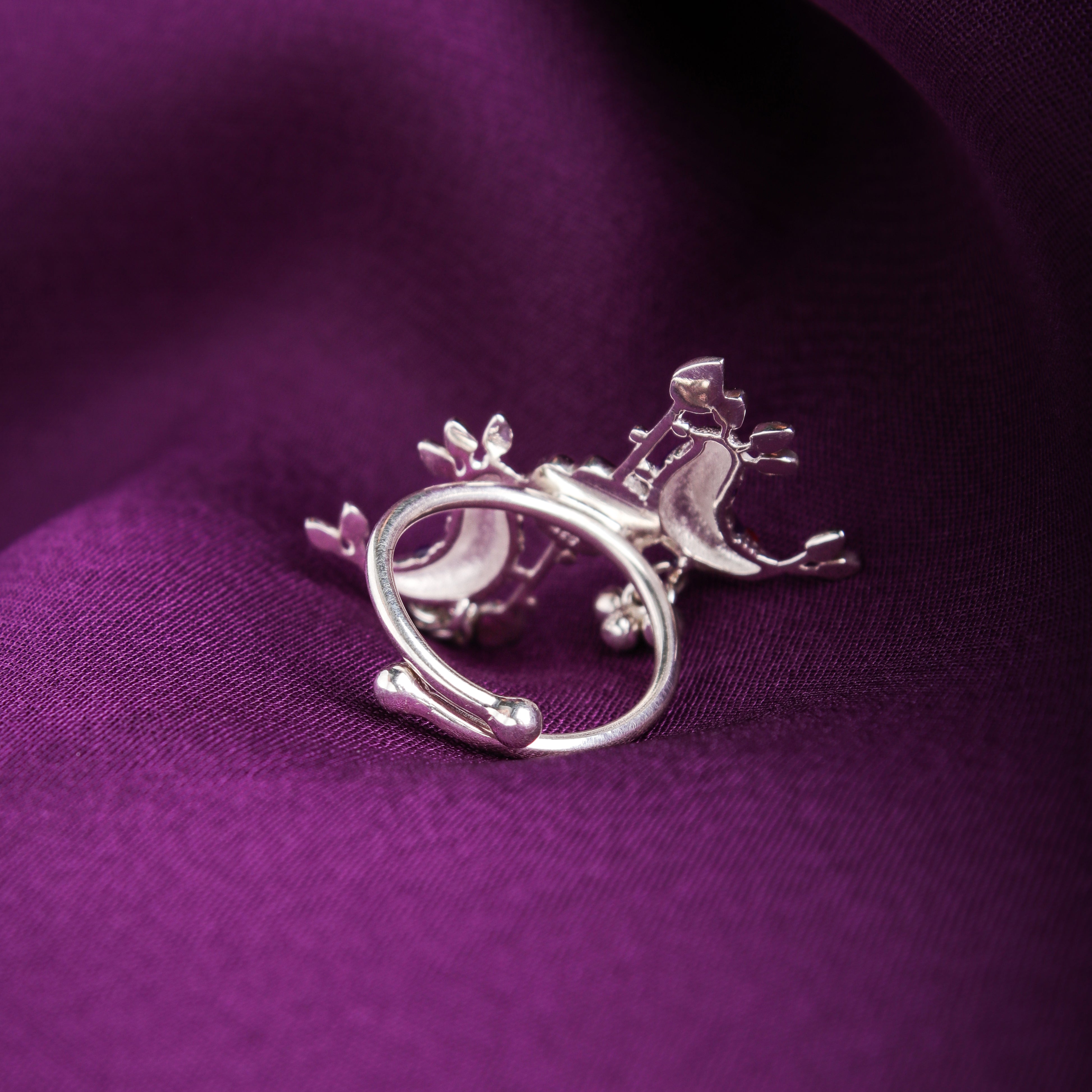 pakhi silver finger ring by moha