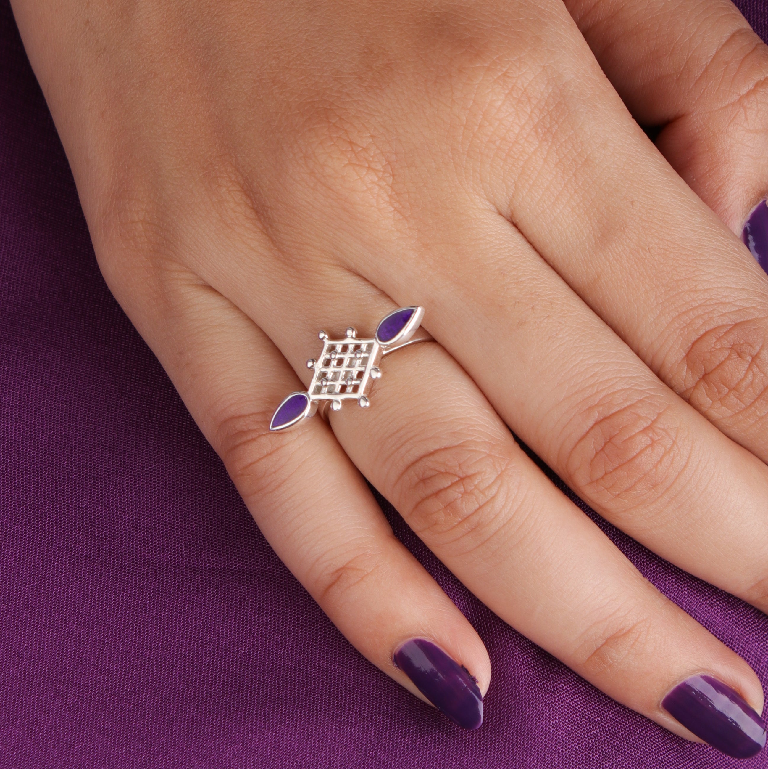shasha leaf silver finger ring by moha