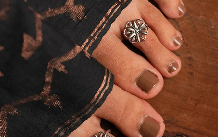 Is It Safe to Buy Silver Toe Rings Online?