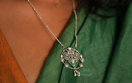 How to Care for Your 925 Sterling Silver Necklace to Keep It Shining for Years