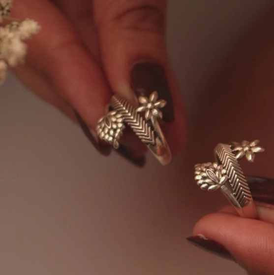 How to Choose Silver Toe Rings for Daily Wear